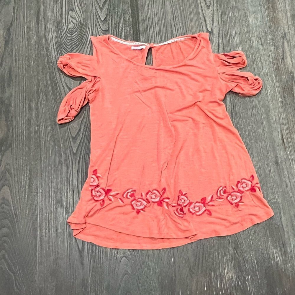 Maurices Blouse Floral Embroidered Cold Shoulder Scoop Neck Stretch Orange Small